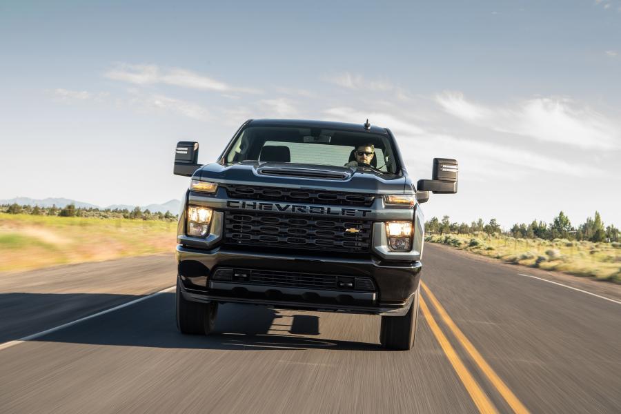  Chevrolet Silverado 2500 HD Custom Crew Cab 2019 года  (фото 21 из 40)